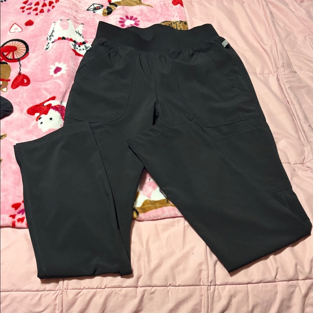 Cherokee infinity scrub pants